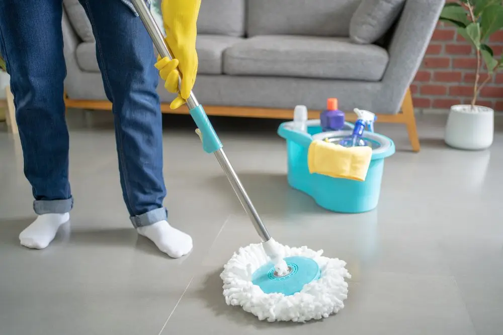 Descubre cómo limpiar diferentes tipos de suelo: Terrazo, mármol, madera, vinilo y otros